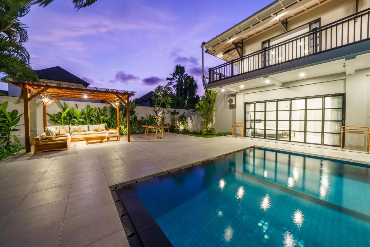 Villa Okenada - Modern 5-Bedroom Pool Villa In Berawa! Canggu Exterior foto