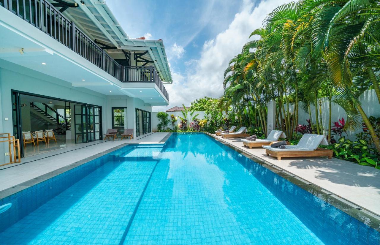 Villa Okenada - Modern 5-Bedroom Pool Villa In Berawa! Canggu Exterior foto